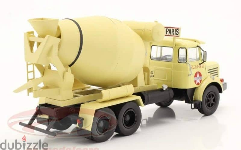 Berliet Cement Truck diecast car model 1;43. 3