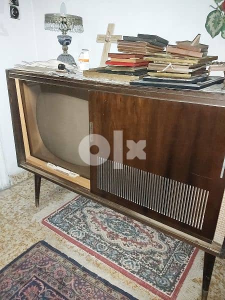 console antique 1