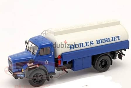 Berliet M2 Tank Truck (1960) diecast car model 1;43.