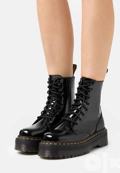Dr Martens Leather Boots