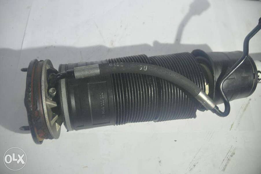 Mercedes Benz amg W221 S63 shock absorber 0