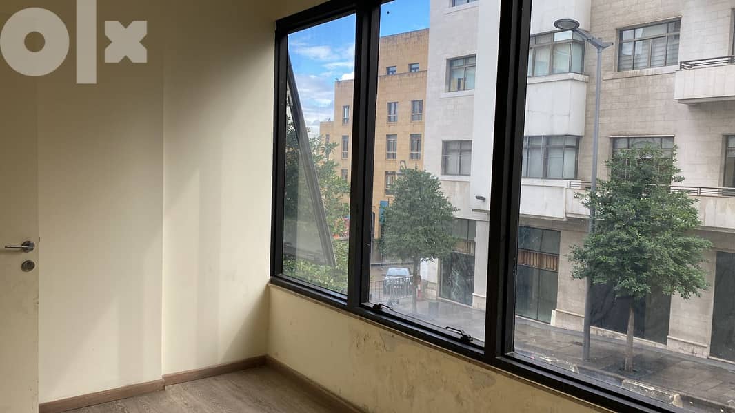 L10519-Office For Rent in Downtown Near Beirut Souks 1