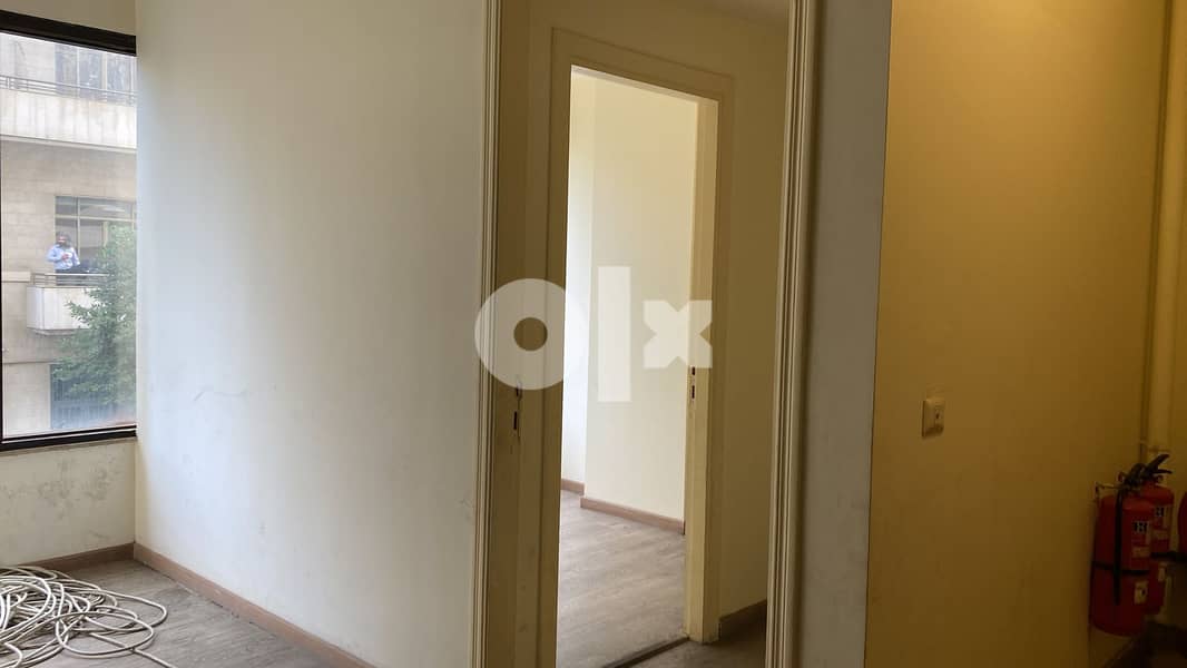 L10519-Office For Rent in Downtown Near Beirut Souks 3