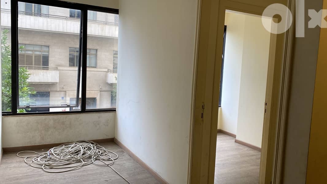 L10520-Ready To Move In Office For Rent in Downtown Near Beirut Souks 4