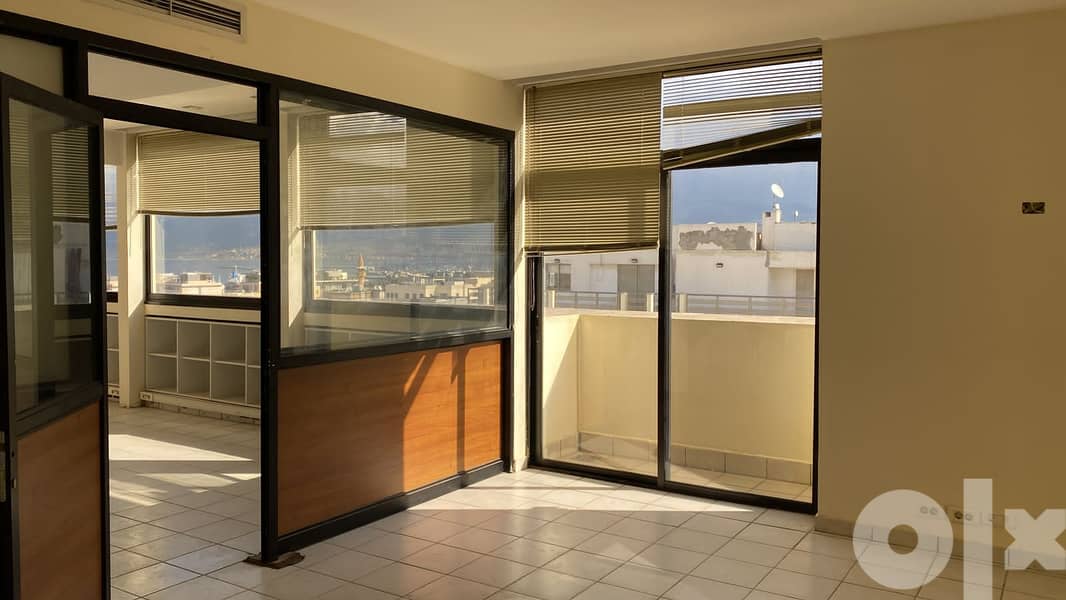 L10514-Office For Rent with Terrace in Downtown Near Beirut Souks 7