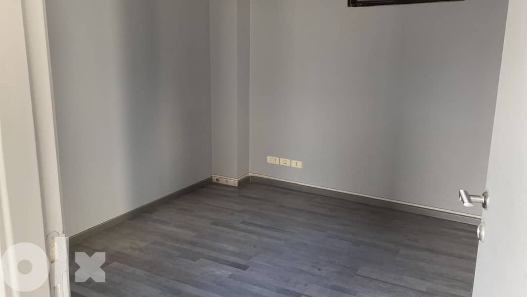 L10517-Nice Office For Rent in Downtown Near Beirut Souks 1