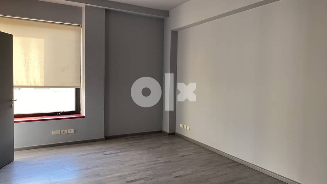 L10517-Nice Office For Rent in Downtown Near Beirut Souks 2