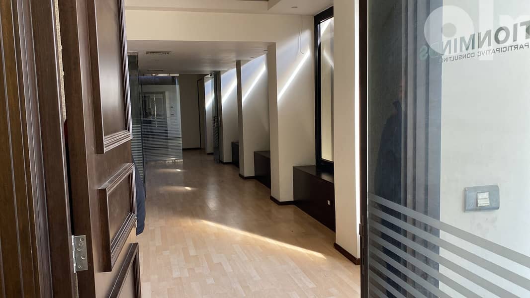 L10518-100 SQM Office For Rent in Downtown Near Beirut Souks 1