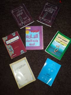 مجموعة كتب خاصة بالادب العربي للبيع مع بعض مستعمل بحالة جيدة 0