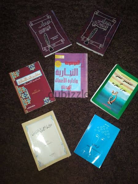 مجموعة كتب خاصة بالادب العربي للبيع مع بعض مستعمل بحالة جيدة 1