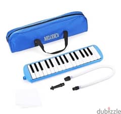 melodica new with soft case 0