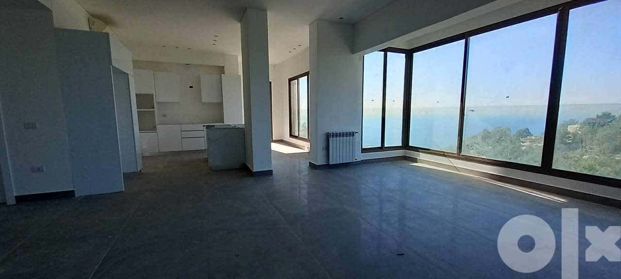 L08699-A Deluxe Apartment for Rent in Adma with Garden and Sea View 1