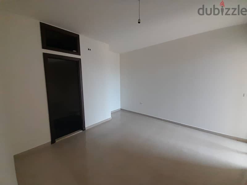 185 SQM Luxurious Apartment in Central Jdeideh with Open City View 4