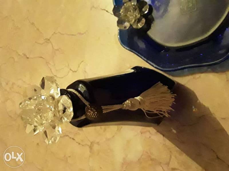 annabella's murano crystal plate and bottle 1