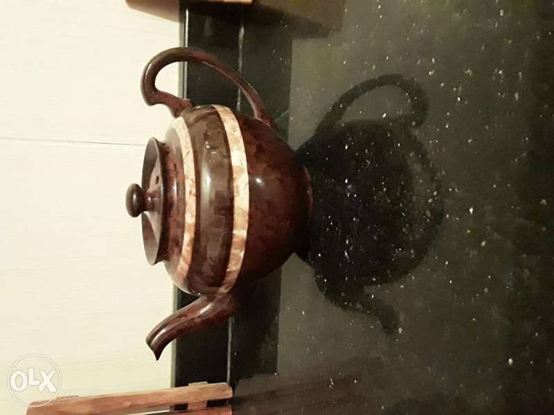 100 years old tea pot 1