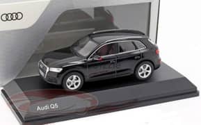 Audi Q5 diecast car model 1;43. 0