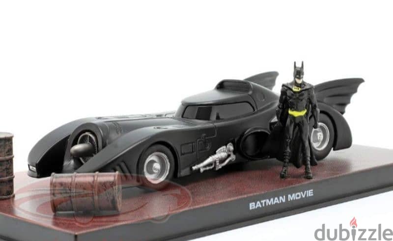 Batmobile diecast model car 1:43. 1