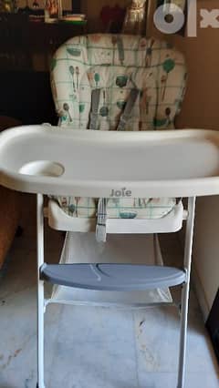 high chair 0