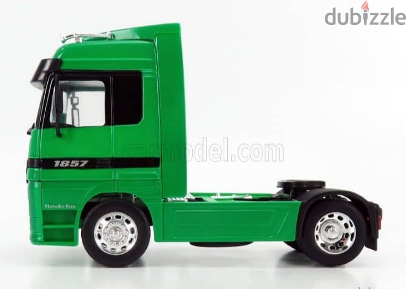 Mercedes Actros Truck diecast car model 1:32. 2