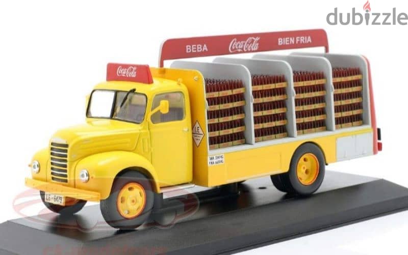 Coca Cola Truck (1962) diecast car model 1;43. 1