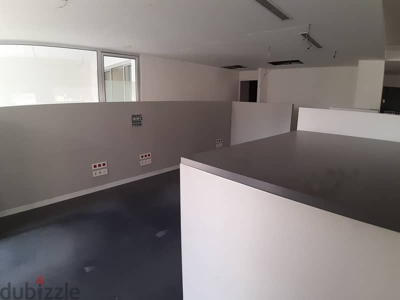 office space for rent in Achrafieh مكتب للإيجار في الأشرفية 12