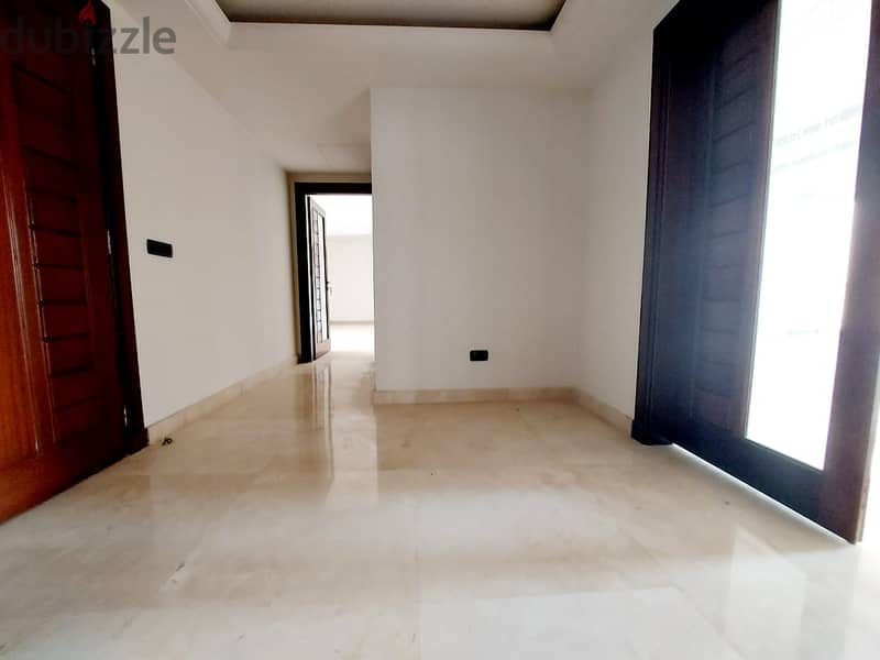 RA22-1391 Apartment for Sale in Beirut, Unesco, 270 m2, $700,000 cash 2