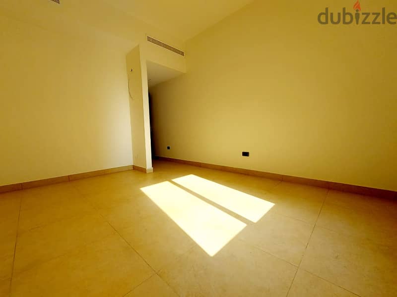 RA22-1391 Apartment for Sale in Beirut, Unesco, 270 m2, $700,000 cash 9