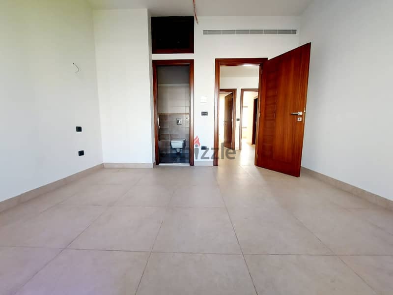 RA22-1391 Apartment for Sale in Beirut, Unesco, 270 m2, $700,000 cash 13