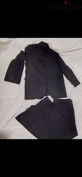 suit black lightly striped size 52 5
