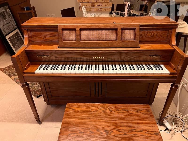 Yamaha M402 Piano 2