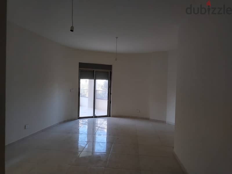 L10572- A 2-Bedroom Apartment For Sale in Sarba 8