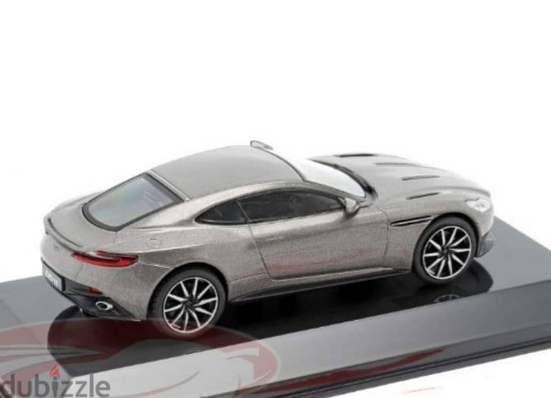 Aston Martin DB11 (2016) diecast car model 1;43. 4