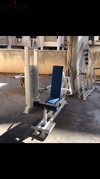 dip press and triceps machine like new 70/443573 RODGE 1