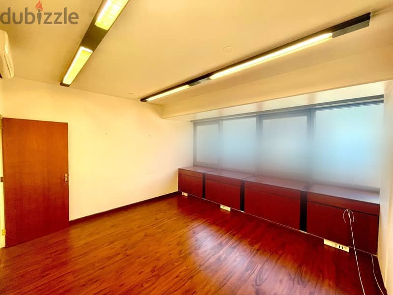 JH22-1402 Office 400m for rent in Beirut, Ain Al Mayseh, $5,000 cash 1