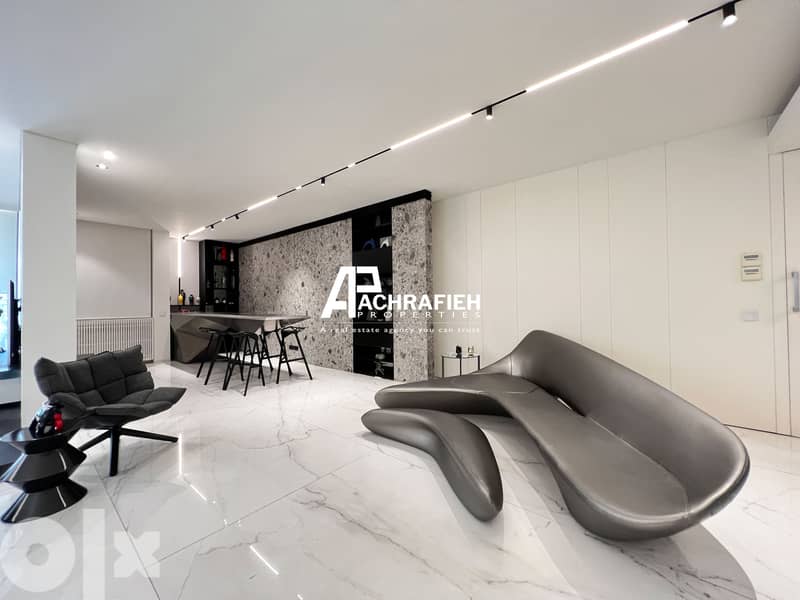 Golden Area - Apartment for Rent in Achrafieh - شقة للأجار في الأشرفية 3