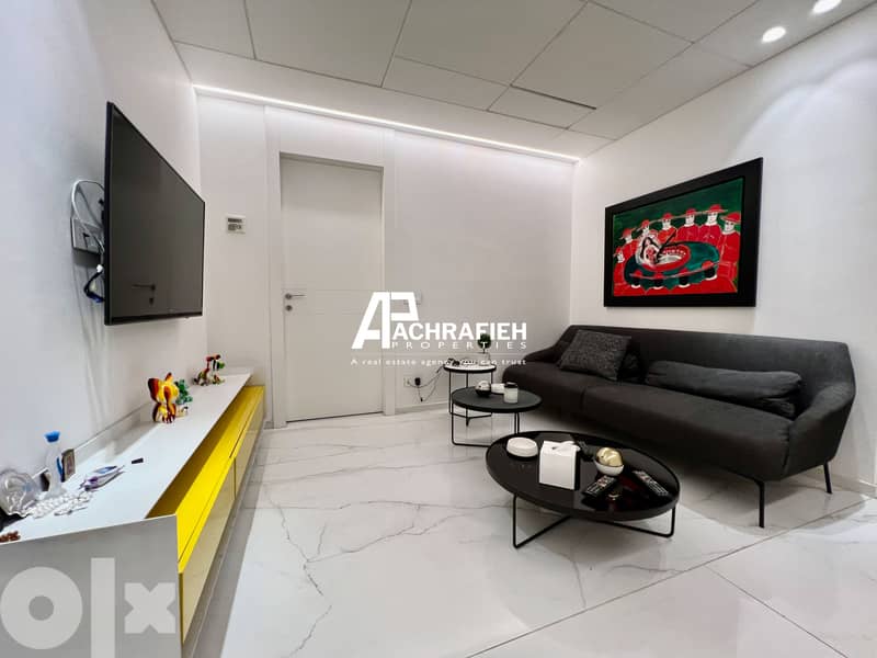 Golden Area - Apartment for Rent in Achrafieh - شقة للأجار في الأشرفية 11