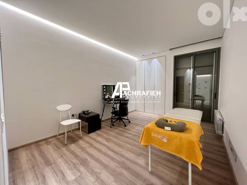 Golden Area - Apartment for Rent in Achrafieh - شقة للأجار في الأشرفية 14