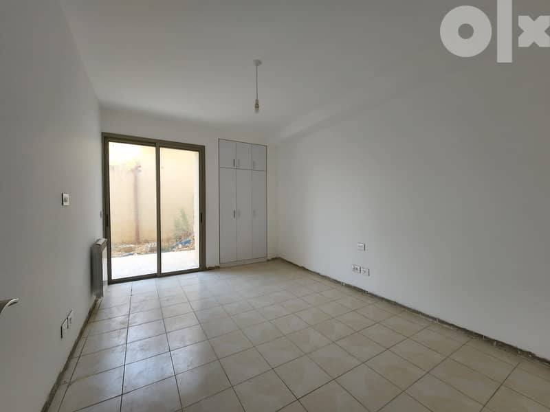 L10592-Simplex apartment For Sale with garden in Mar Takla 3