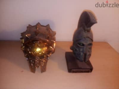 gladiators figurine helmets metal & raisine 12cm /16 cm approx