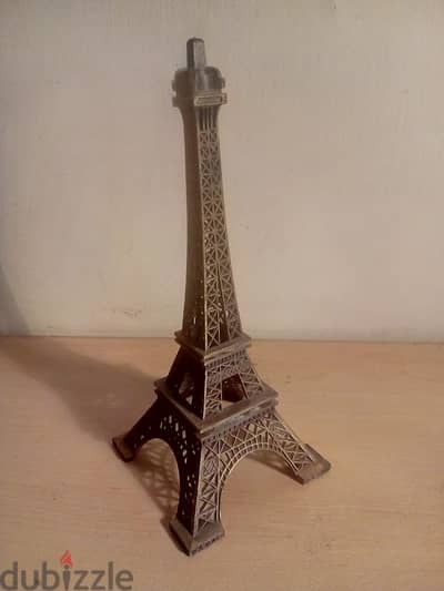 tour effel metallic figurine 18cm