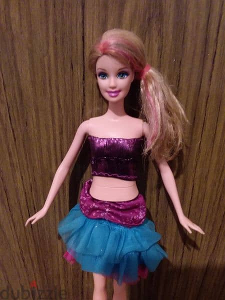 Offer: BARBIE A FAIRY SECRET 2 in 1 change her wear great Mattel doll 2