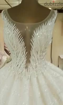 royal wedding dress for rent 2023