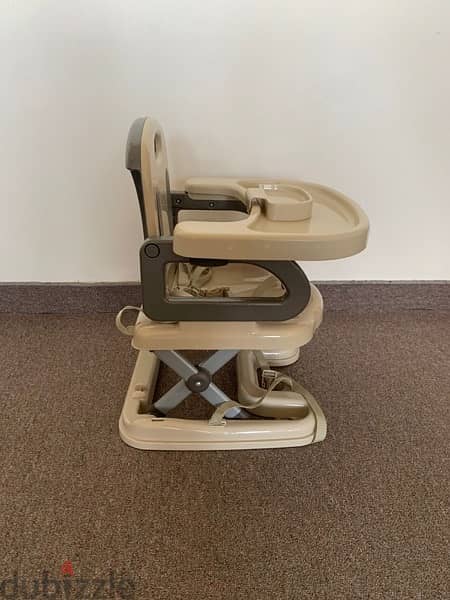 Carter’s baby chair booster to toddler seat 1