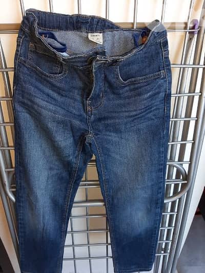 jeans zara for boy 9 years good condition call 03/872336