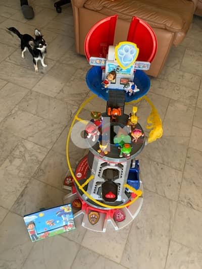 Paw patrol tower with all Characters