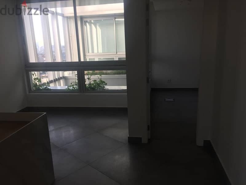 100 Sqm | Office For Rent In Ashrafieh 3