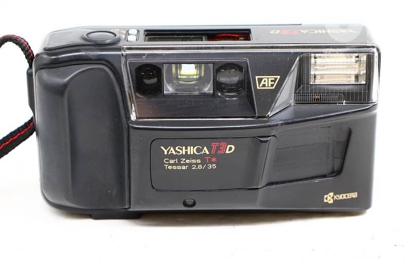 Yashica T3d in mint condition, carl zeiss 2.8 2