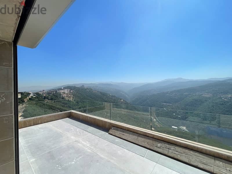 *MEGA DELUXE 200M2 PENTHOUSE* NEW ROOF IN BEIT MERY 11