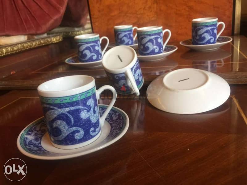 Coffee Set for 6 - فناجين قهوة و صحف - نصف دزدينة 0