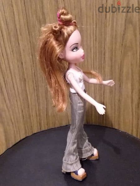 MEYGAN BRATZ STRUT IT great MGA doll 2002 bend knees, Outfit +Shoes=20 2